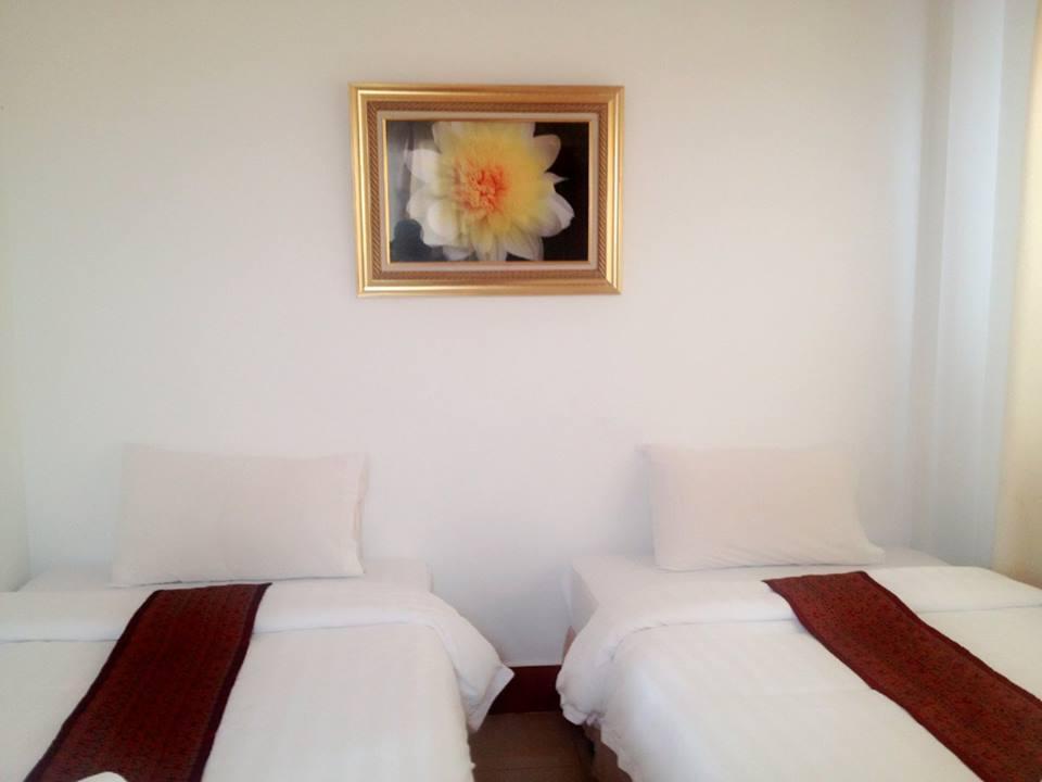 Nalinthone Guesthouse Ban Nongdouang Екстериор снимка