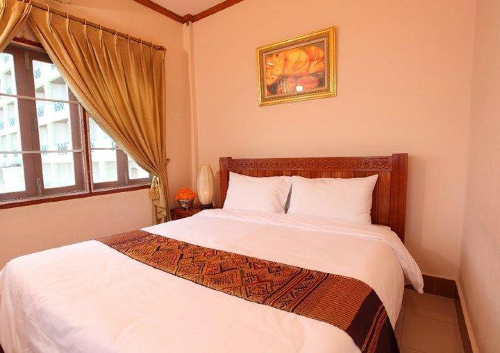 Nalinthone Guesthouse Ban Nongdouang Екстериор снимка